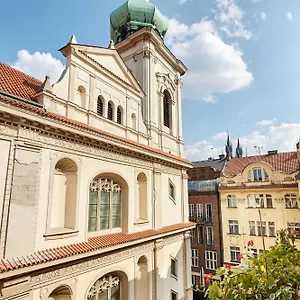 Old Town & Parking Assistance Praha