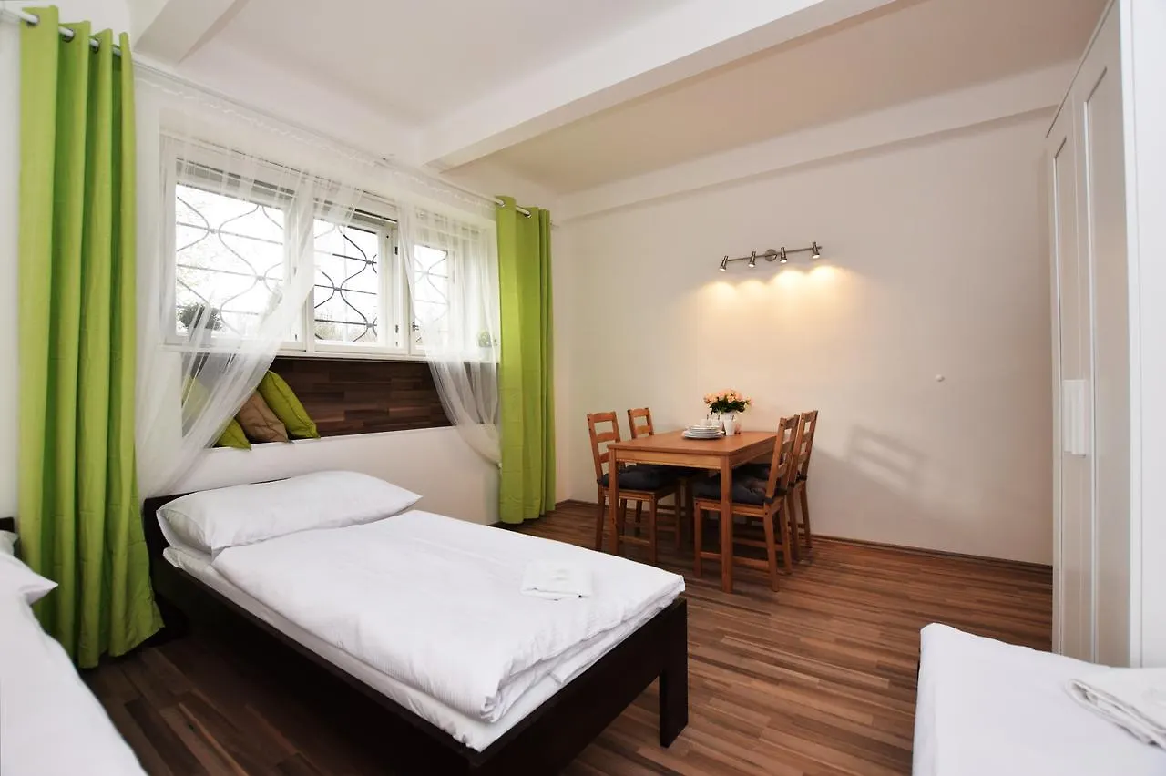 Cisarka Apartments Прага 0*,